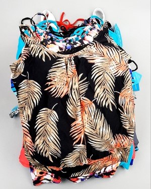 Купить Купальники СТОК CAN 124#5 кг, ЛОТ №7690 оптом в Москве и Московской области