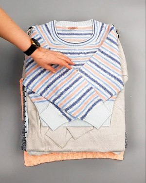 Фотография  898 - Джемпера легкие СТОК CAN 084#7 кг, ЛОТ №7635 оптом в Москве и Московской области