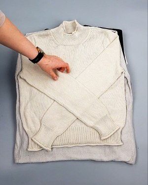 Фотография  506 - Джемпера СТОК CAN 084#7 кг, ЛОТ №7649 оптом в Москве и Московской области