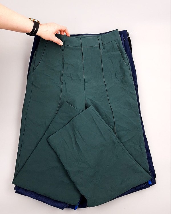 Фотография  935 - Брюки м/ж лето СТОК CAN 084#7 кг, ЛОТ №7652 оптом в Москве и Московской области