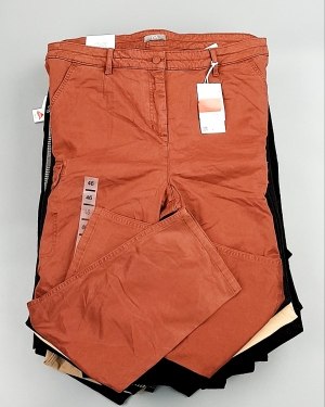 Купить Брюки женские лето C&A 025#10 кг, ЛОТ №7892 оптом в Москве и Московской области