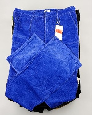 Купить Брюки вельветовые м/ж C&A 025#10 кг, ЛОТ №7902 оптом в Москве и Московской области