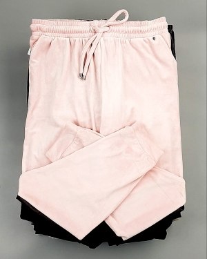 Купить Брюки женские зима C&A 025#10 кг, ЛОТ №7911 оптом в Москве и Московской области