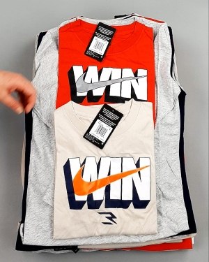 Фотография  594 - Тонковки детские NIKE CAN 084#5 кг, ЛОТ №7969 оптом в Москве и Московской области