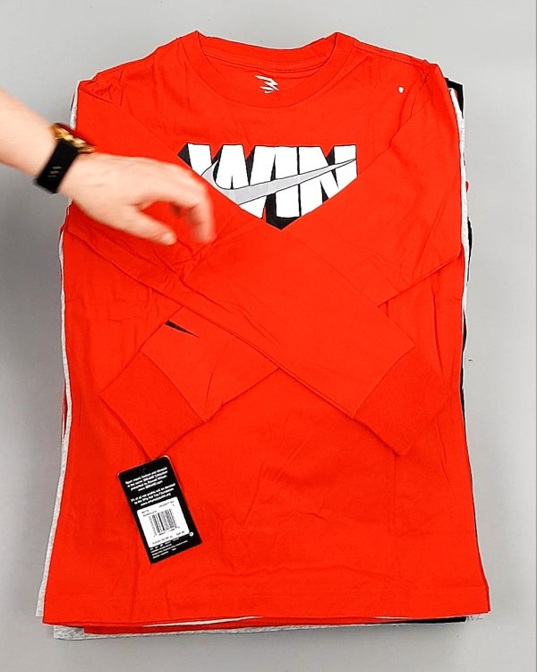 Фотография  604 - Тонковки детские NIKE CAN 084#5 кг, ЛОТ №7968 оптом в Москве и Московской области