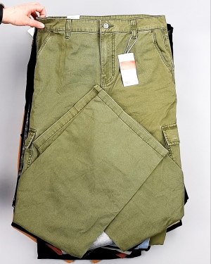 Фотография  565 - Брюки женские лето C&A 025#10 кг, ЛОТ №7893 оптом в Москве и Московской области