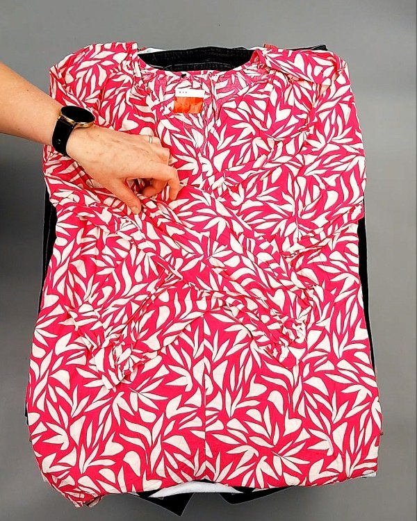 Фотография  109 - C&A Spring, Summer mix 025#20 кг, ЛОТ №7861 оптом в Москве и Московской области