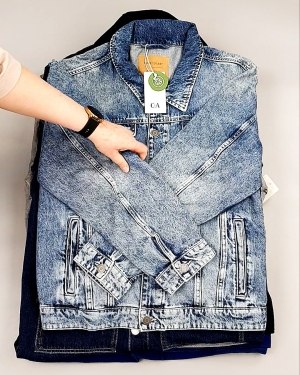 Фотография  227 - Ветровки м/ж C&A 025#10 кг, ЛОТ №7865 оптом в Москве и Московской области