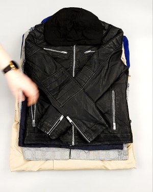 Фотография  264 - Ветровки м/ж C&A 025#10 кг, ЛОТ №7864 оптом в Москве и Московской области