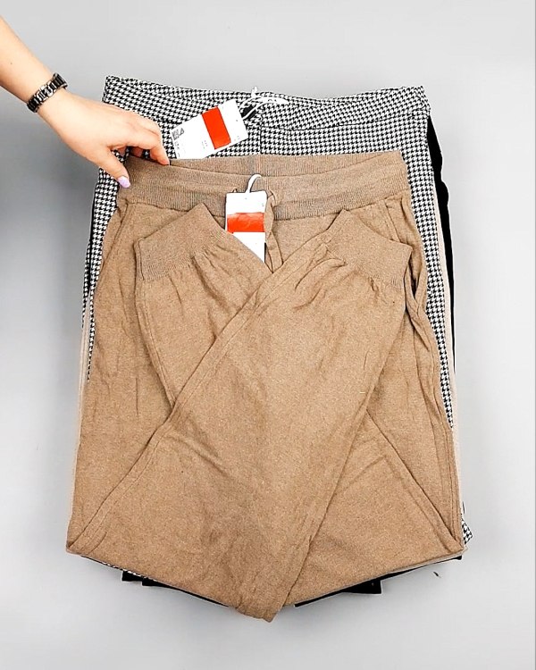 Фотография  260 - Брюки женские зима C&A 025#10 кг оптом в Москве и Московской области