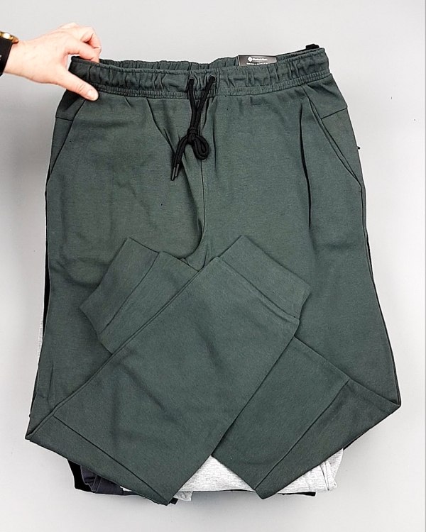 Фотография  960 - Штаны спортивные муж CAN 084#10 кг, ЛОТ №8073 оптом в Москве и Московской области