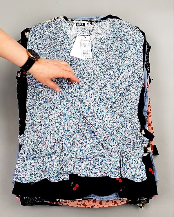 Фотография  133 - Блузки Bestseller 44#5 кг оптом в Москве и Московской области