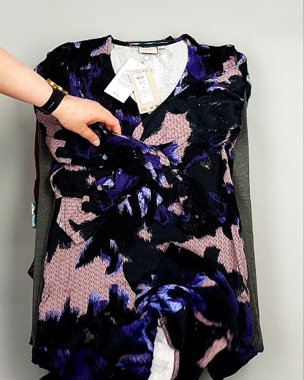 Фотография  254 - Платья Bestseller+DK Summer 035#5 кг, ЛОТ №8058 оптом в Москве и Московской области