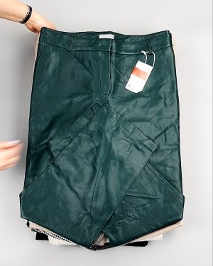 Фотография  838 - Брюки женские зима C&A 025#10 кг, ЛОТ №7911 оптом в Москве и Московской области