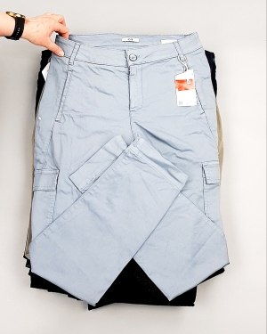 Фотография  174 - Брюки женские лето C&A 025#10 кг, ЛОТ №7895 оптом в Москве и Московской области