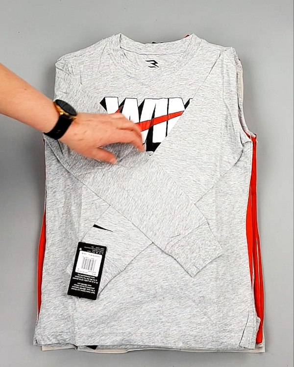 Фотография  994 - Тонковки детские NIKE CAN 084#5 кг, ЛОТ №7971 оптом в Москве и Московской области