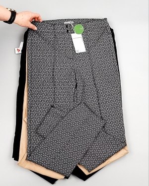 Фотография  443 - Брюки женские лето C&A 025#10 кг, ЛОТ №7892 оптом в Москве и Московской области