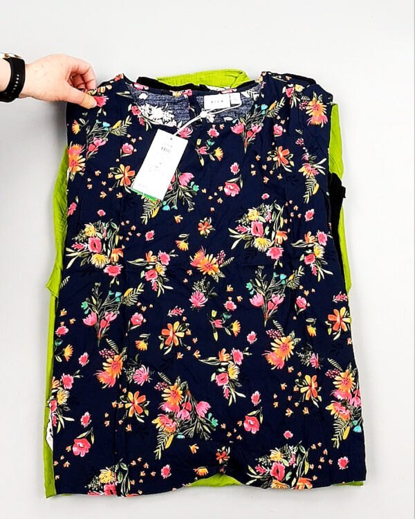 Фотография  840 - Блузки Bestseller+DK 035#5 кг оптом в Москве и Московской области