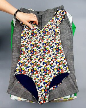 Фотография  859 - OTHER STORIES mix 06 B 035#15 кг, ЛОТ №8192 оптом в Москве и Московской области