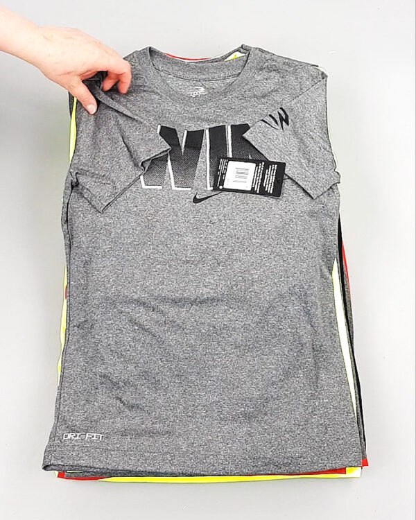 Фотография  588 - Футболки детские NIKE CAN 084#5 кг, ЛОТ №8300 оптом в Москве и Московской области