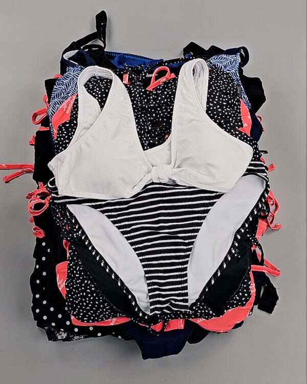 Фотография  802 - Купальники + плавки LIDL 074#5 кг, ЛОТ №8369 оптом в Москве и Московской области