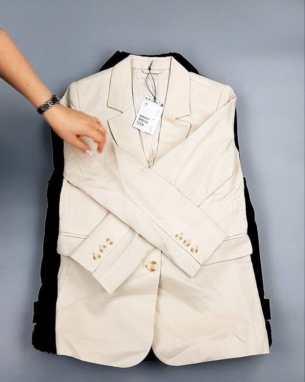 Фотография  494 - OTHER STORIES mix 06 B 035#15 кг, ЛОТ №8191 оптом в Москве и Московской области