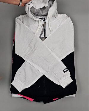 Фотография  746 - Спортивные костюмы  AD83#4 шт, ЛОТ №8637 оптом в Москве и Московской области