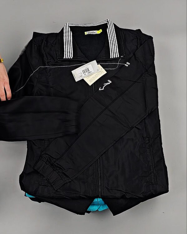 Фотография  246 - Спортивные костюмы  AD83#10 шт, ЛОТ №8641 оптом в Москве и Московской области