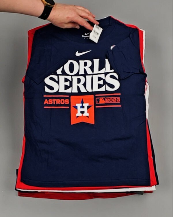 Фотография  499 - KIDS NIKE CAN 084#5 кг, ЛОТ №8502 оптом в Москве и Московской области