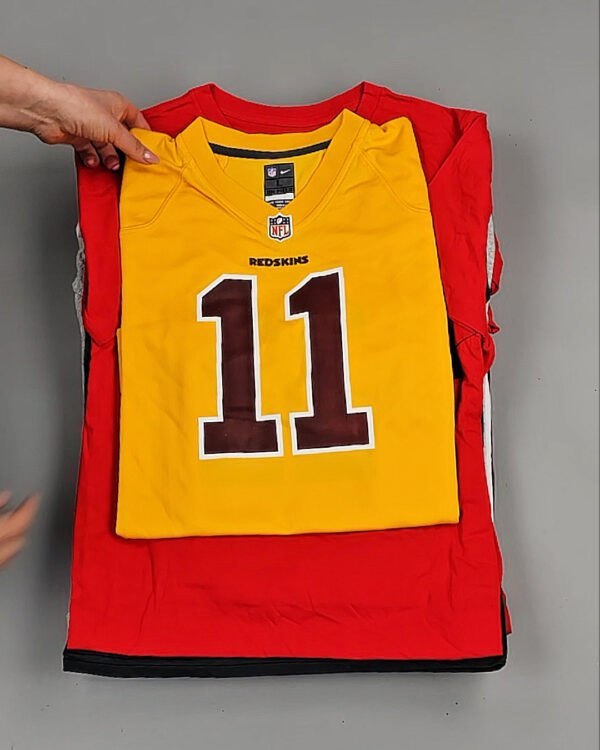 Фотография  989 - KIDS NIKE CAN 084#5 кг, ЛОТ №8478 оптом в Москве и Московской области