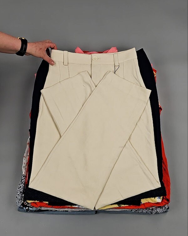 Фотография  260 - England Cream Summer#100 кг, ЛОТ № ВК0072 оптом в Москве и Московской области