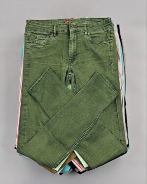 Купить Брюки женские Summer#10 кг, ЛОТ № ВК0113 оптом в Москве и Московской области