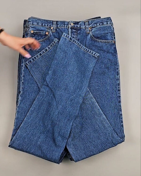 Фотография  449 - Джинсы LEVIS муж #6,2 кг, ЛОТ №8758 оптом в Москве и Московской области