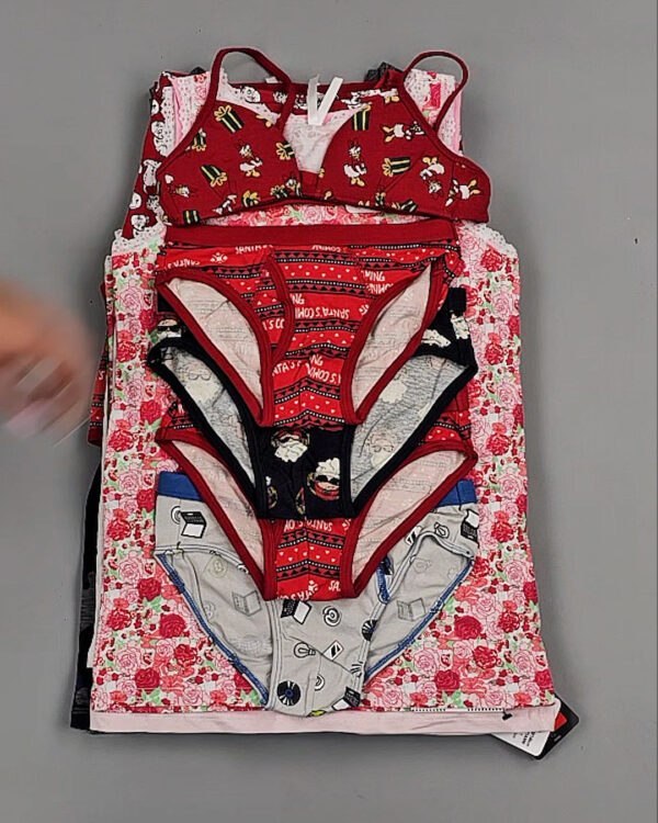 Фотография  459 - Нижнее белье CALZEDONIA дети#40 шт оптом в Москве и Московской области