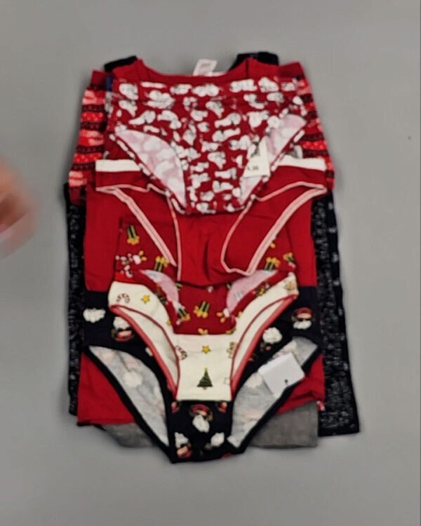 Фотография  673 - Нижнее белье CALZEDONIA дети#40 шт, ЛОТ №8824 оптом в Москве и Московской области