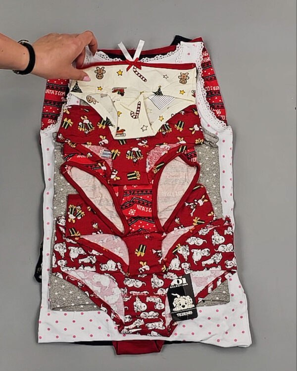 Фотография  832 - Нижнее белье CALZEDONIA дети#40 шт, ЛОТ №8825 оптом в Москве и Московской области