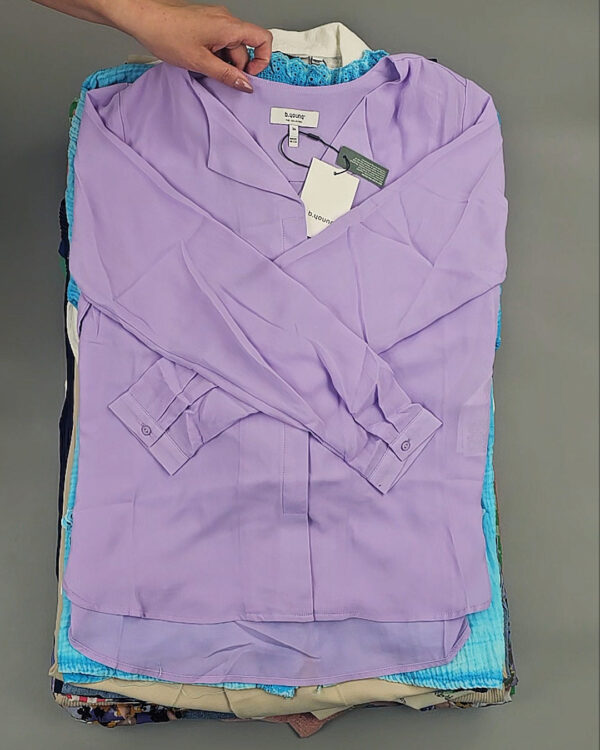 Фотография  755 - B.YOUNG Summer mix 045#17 кг, ЛОТ №8918 оптом в Москве и Московской области