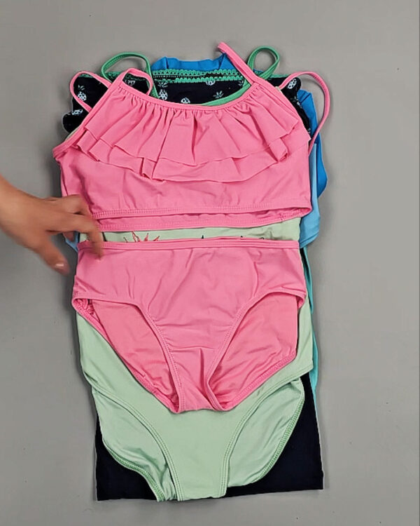 Фотография  413 - Купальники LIDL Kids 114#5,3 кг, ЛОТ №8954 оптом в Москве и Московской области