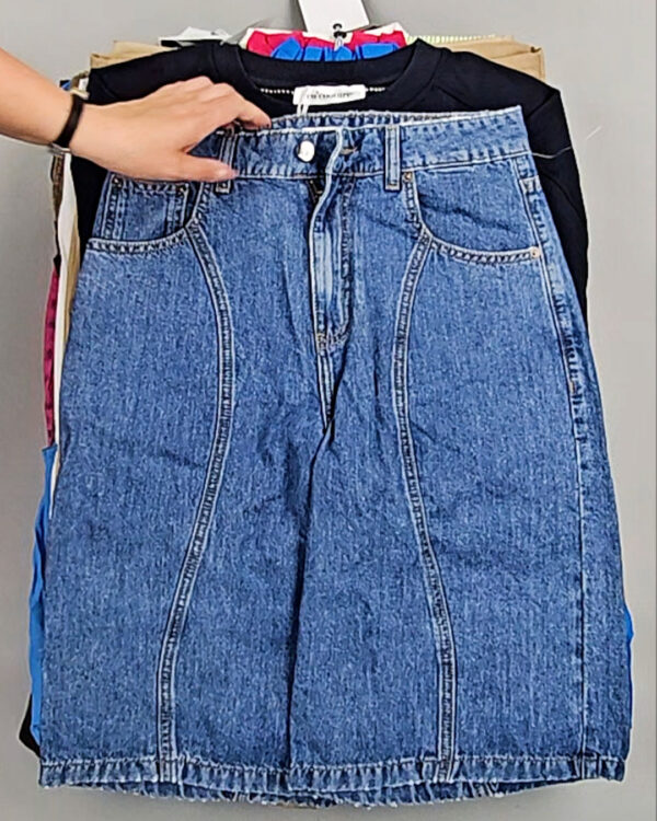 Фотография  442 - CO COUTURE mix 075#25 шт, ЛОТ №9009 оптом в Москве и Московской области