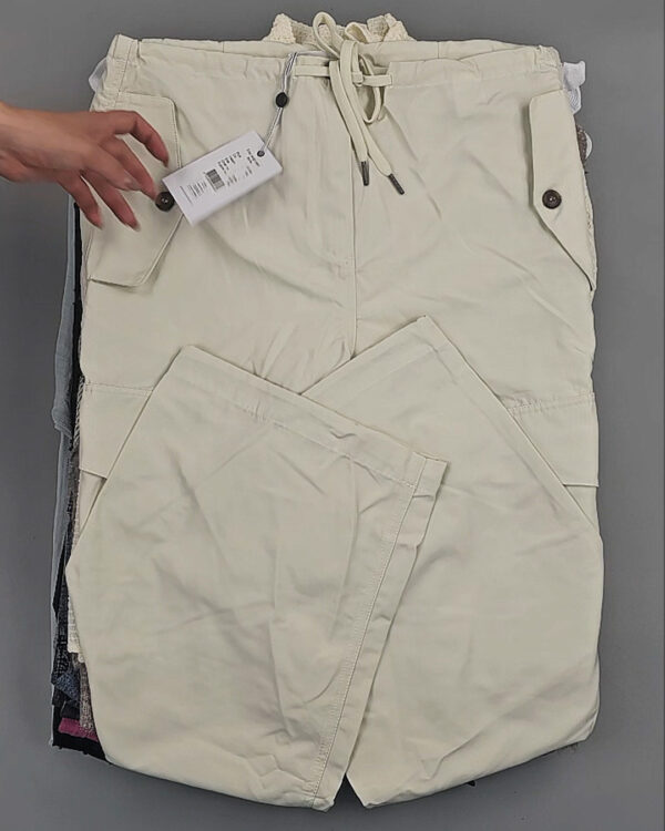 Фотография  591 - CO COUTURE mix 075#25 шт, ЛОТ №9008 оптом в Москве и Московской области