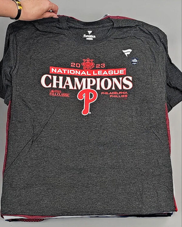 Фотография  310 - Футболки СТОК CAN 084#5 кг, ЛОТ №8998 оптом в Москве и Московской области