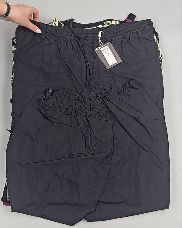 Фотография  690 - CARMACOMA mix 075#25 шт оптом в Москве и Московской области