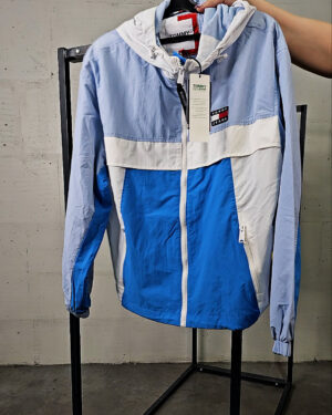 Фотография  901 - LACOSTE, CALVIN KLEIN, TOMMY HILFIGER, GUESS + 075#21 шт, ЛОТ №9077 оптом в Москве и Московской области