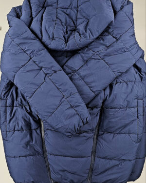 Купить Верхняя одежда для беременных C&A 025#9,85 кг, ЛОТ СТ-9328 оптом в Москве и Московской области