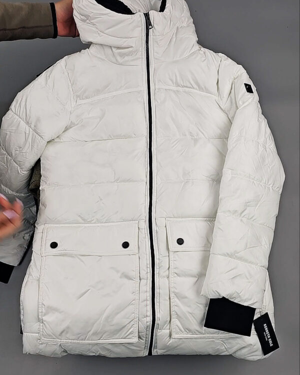 Фотография  523 - Верхняя одежда женская CAN 104#15 кг, ЛОТ СТ-9349 оптом в Москве и Московской области