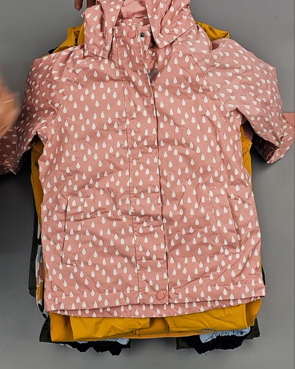 Фотография  912 - Верхняя одежда TCM kids 074#7 кг оптом в Москве и Московской области