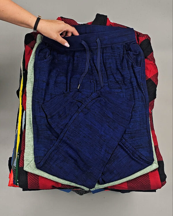 Фотография  223 - LIDL Winter mix 124#15 кг, ЛОТ №9147 оптом в Москве и Московской области