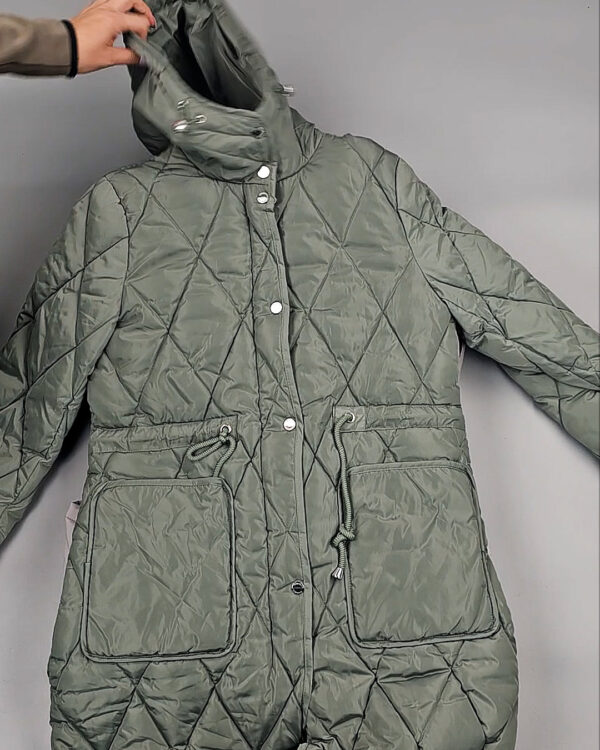 Фотография  455 - Верхняя одежда женская CAN 104#15 кг, ЛОТ СТ-9349 оптом в Москве и Московской области