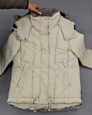 Фотография  897 - Верхняя одежда женская CAN 104#15 кг, ЛОТ СТ-9350 оптом в Москве и Московской области