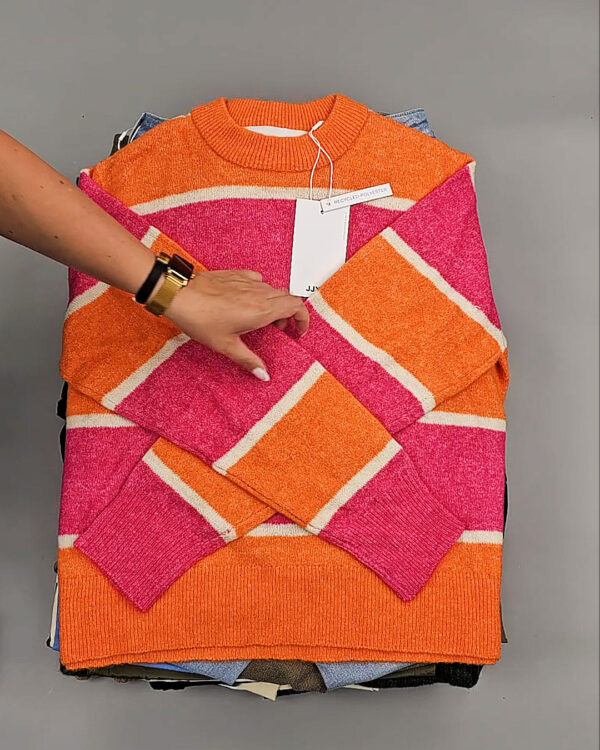 Фотография  615 - JACK JONES Women mix 075 #15 кг оптом в Москве и Московской области